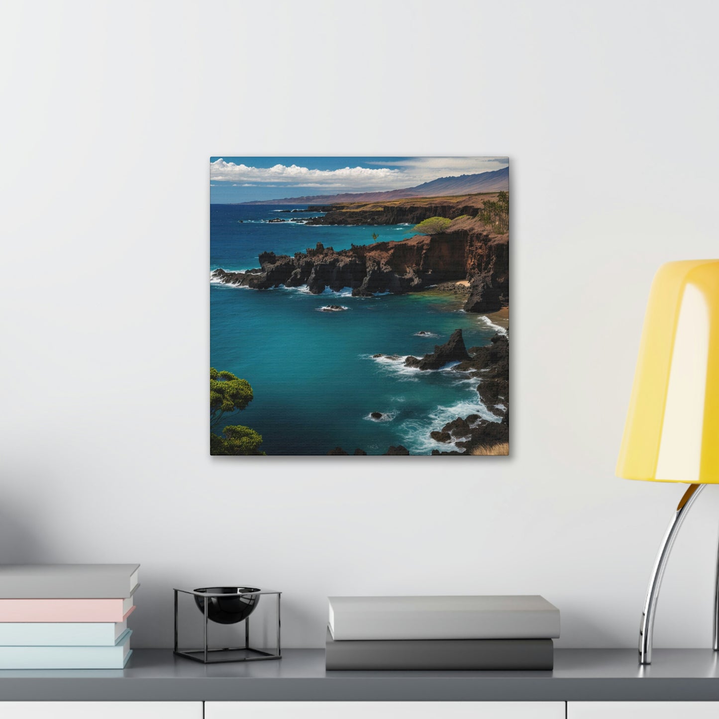 Seashell Cottage | Canvas