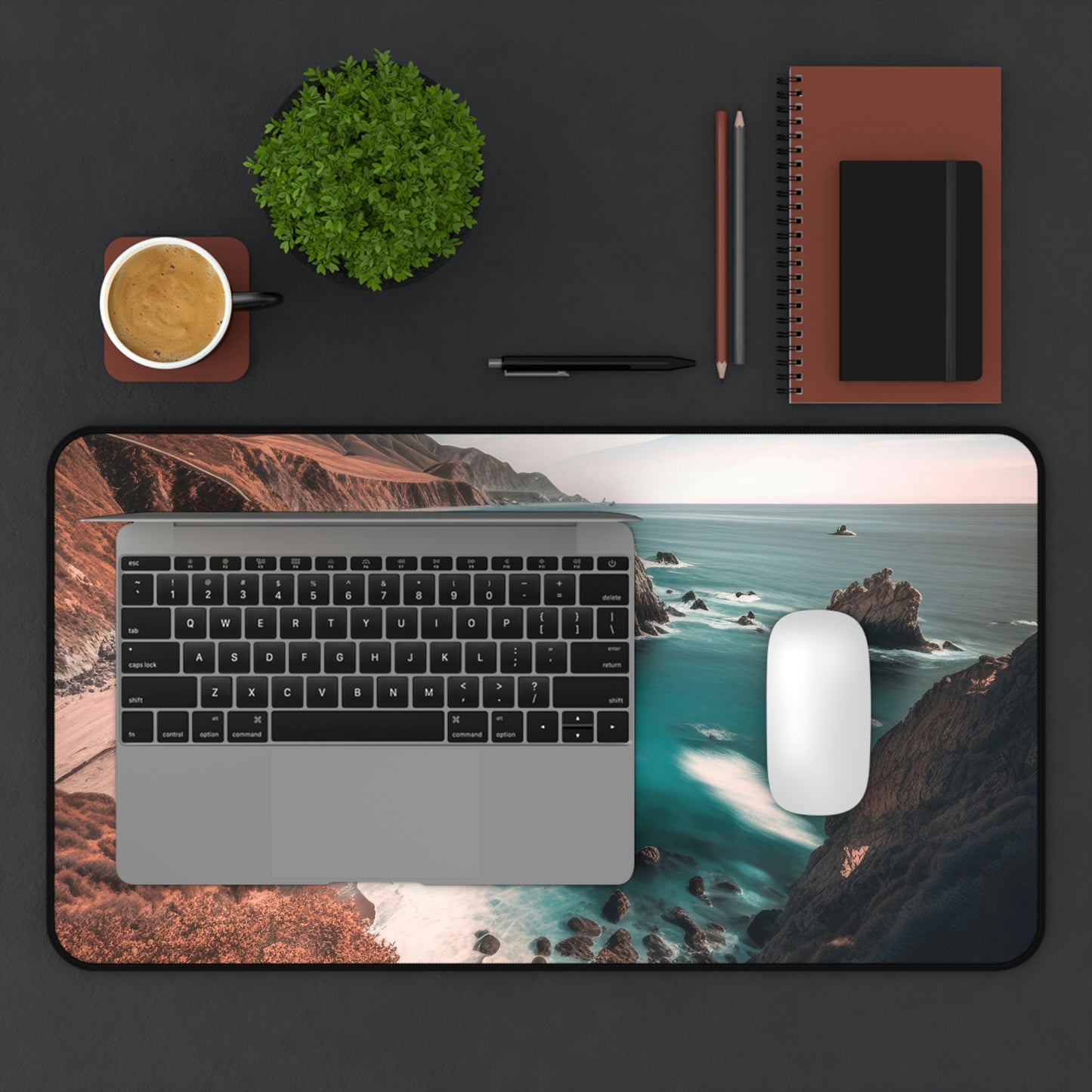 Sea Breeze Cottage. | Desk Mat