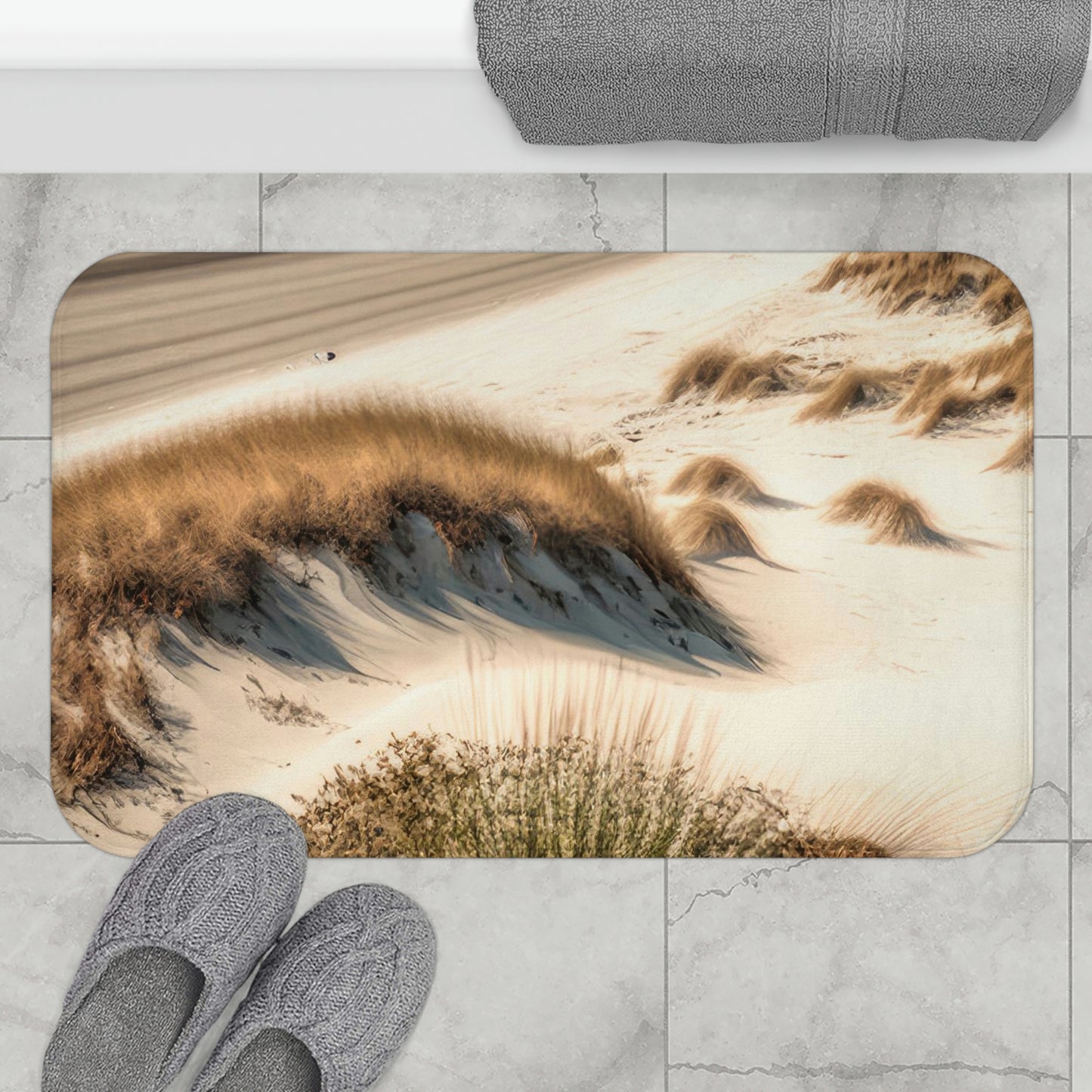 Tropical Getaway Cottage | Bath Mat