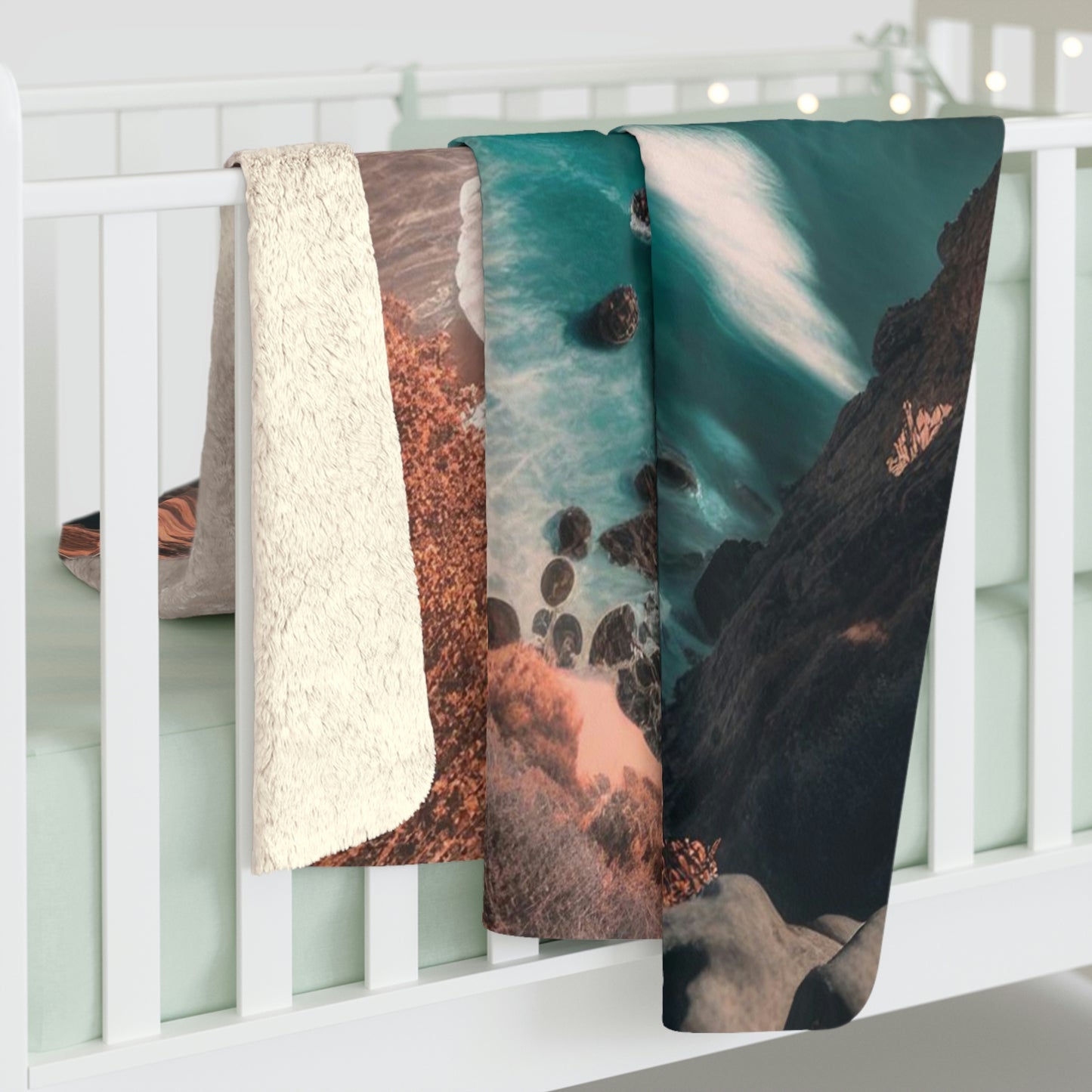 Sea Breeze Cottage. | Fleece Blanket