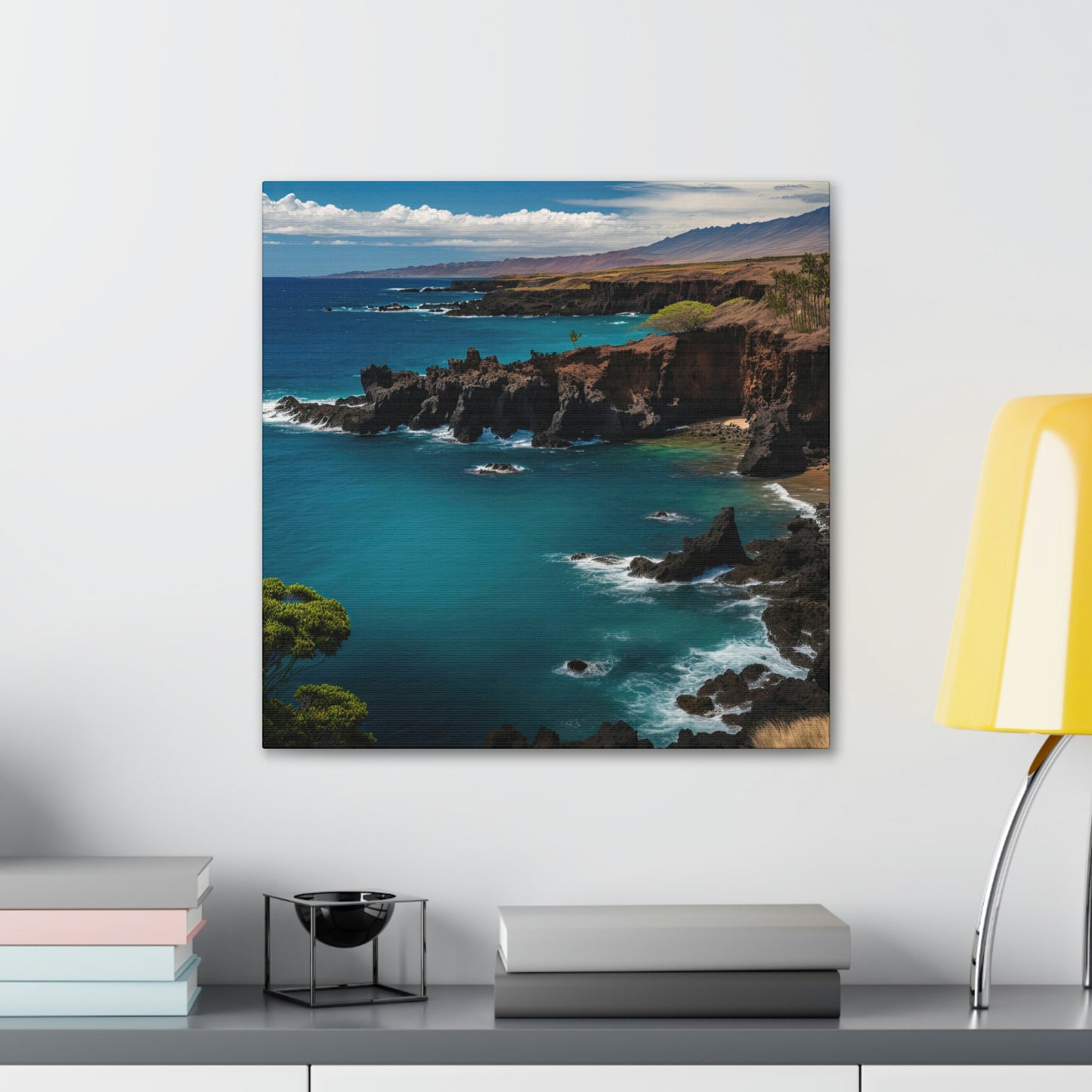 Seashell Cottage | Canvas