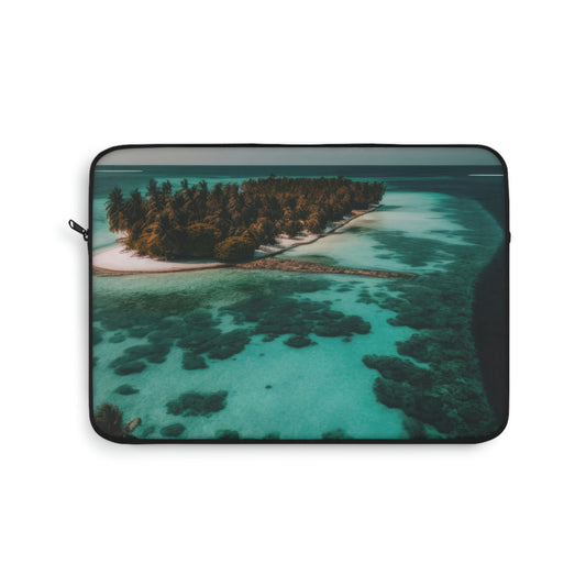 Sunny Sands Beach Haven | Laptop Sleeve